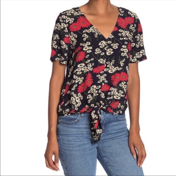 Madewell Tops - MADEWELL Novel Tie-Front Top in Hillside Daisies